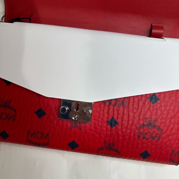 Mcm Tracy Visetos Wallet on chain - Picture 4 of 7